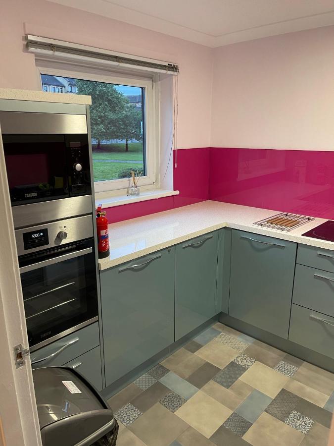 2 Bed Contemporary Apartment Glasgow Free Parking Netflix Sleeps 4 Exterior foto