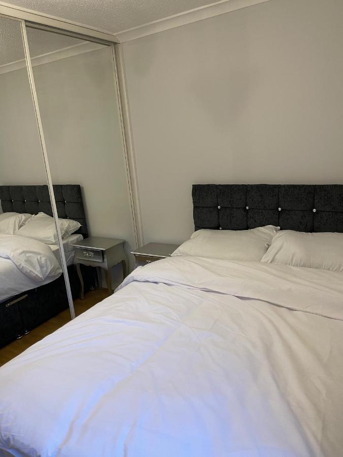 2 Bed Contemporary Apartment Glasgow Free Parking Netflix Sleeps 4 Exterior foto